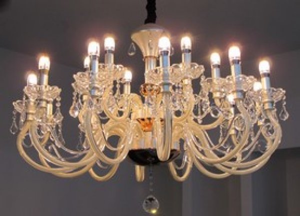METOLIGHT LED-Kerze-MLQ68S, E14, 4 Watt, Spiegelkopf- www.asmetec-shop.de